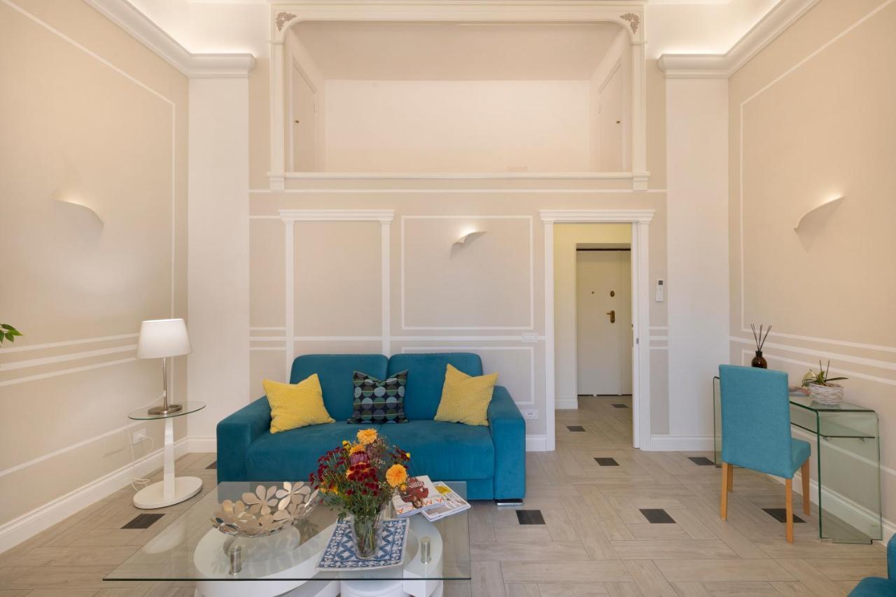Yourhome - Royal Blue Suite Sorrento Esterno foto